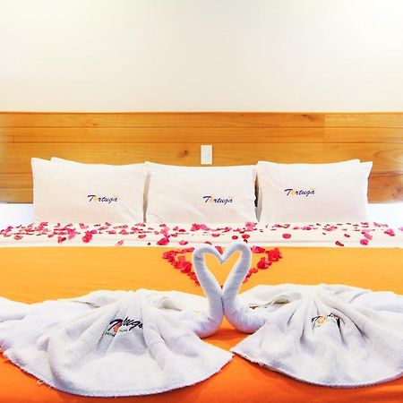Galapagos Tortuga Bay Hotel ปูแอร์โตอาโยรา ภายนอก รูปภาพ