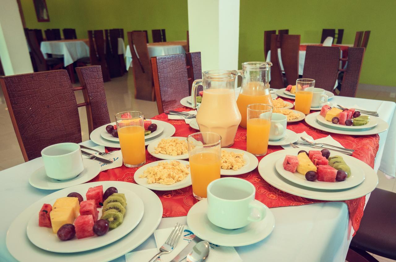 Galapagos Tortuga Bay Hotel ปูแอร์โตอาโยรา ภายนอก รูปภาพ