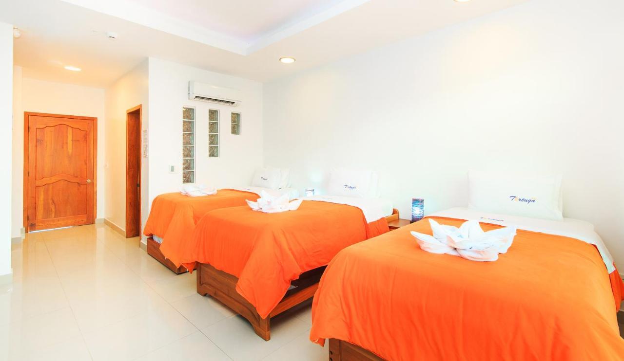 Galapagos Tortuga Bay Hotel ปูแอร์โตอาโยรา ภายนอก รูปภาพ
