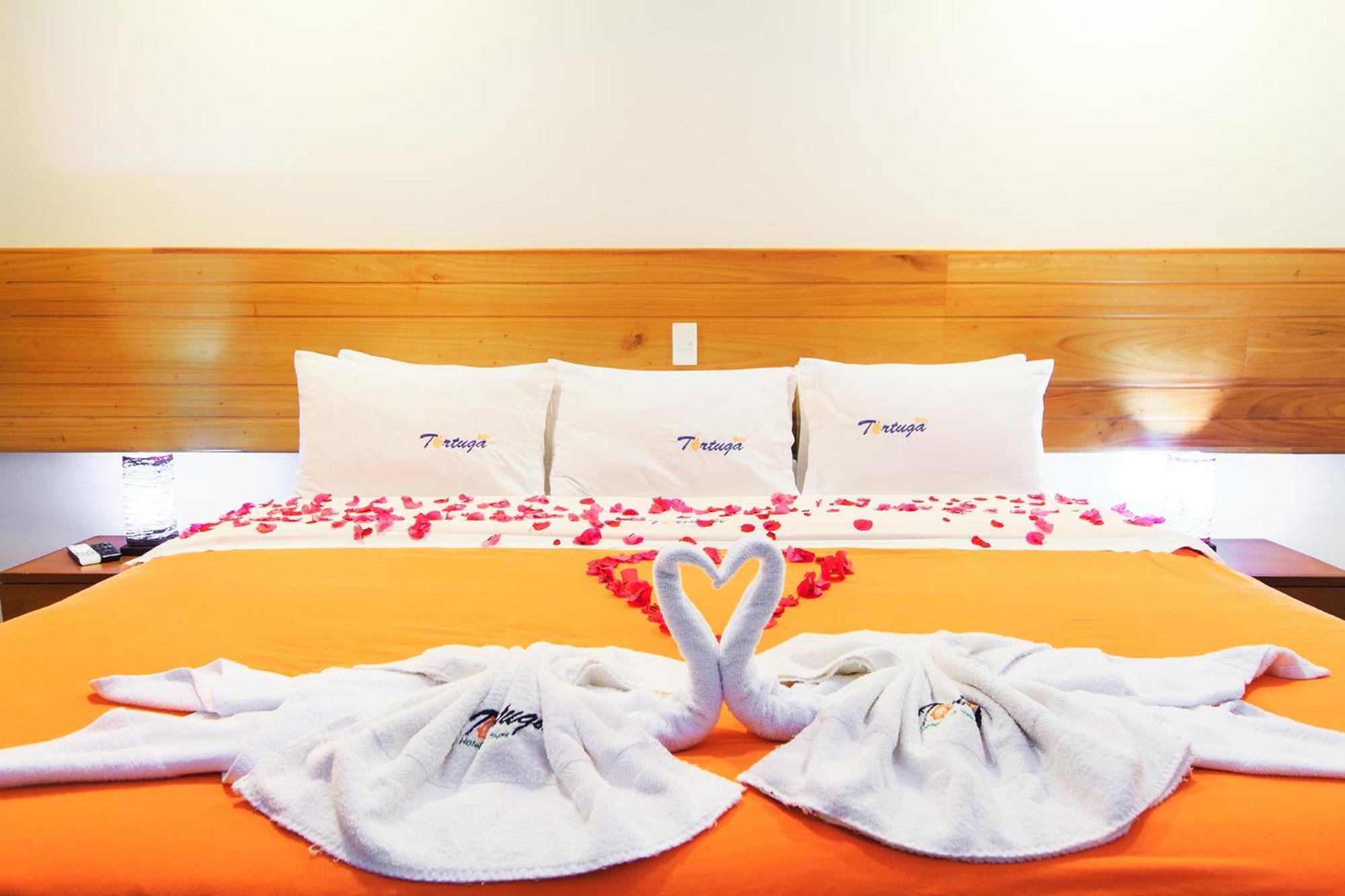 Galapagos Tortuga Bay Hotel ปูแอร์โตอาโยรา ภายนอก รูปภาพ